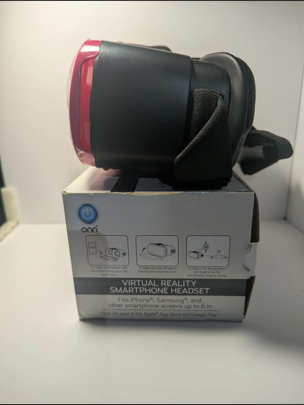 Onn Hot Pink Smartphone VR Headset